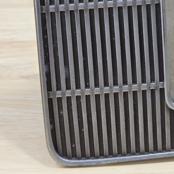 Umbra Design Tom Vincent Metal Vent 306234-410 4X6 Nickel Photo Picture Frame - Picture 7 of 13